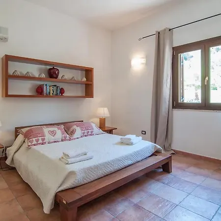 Costanza Villa Cefalu
