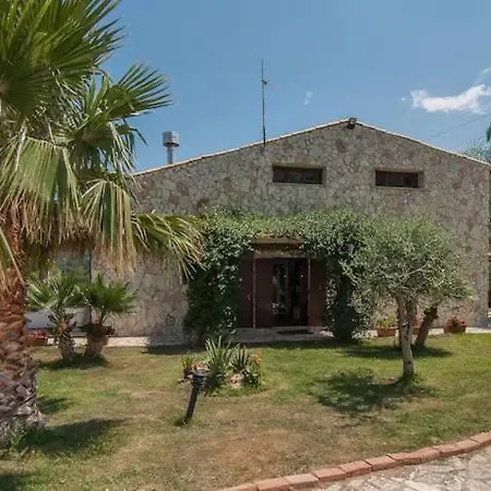 Villa Costanza