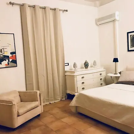 Villa Costanza