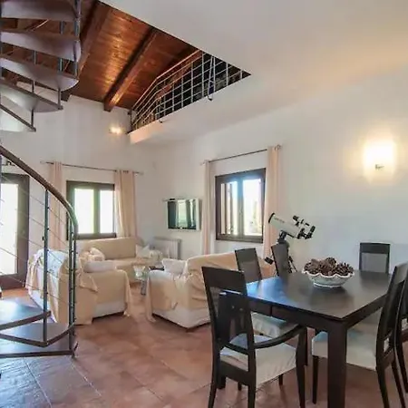 Villa Costanza
