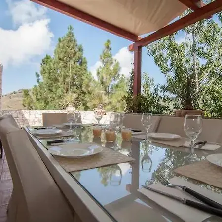 Costanza Villa Cefalu