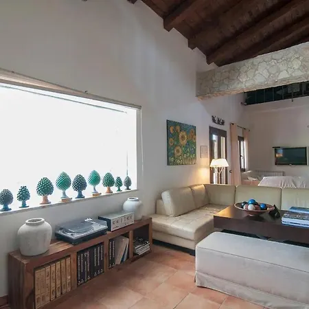 Villa Costanza *