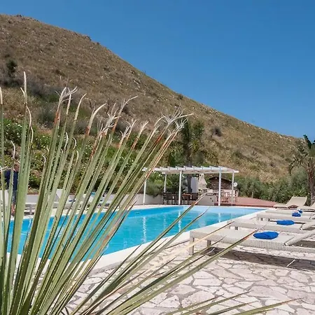 Villa Costanza